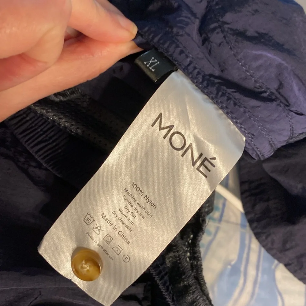 N/A nwt mone’